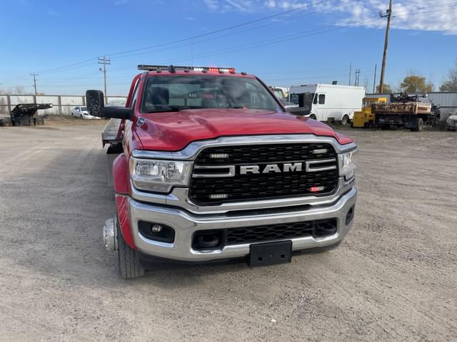 Image of Dodge Ram 5500 equipment image 2