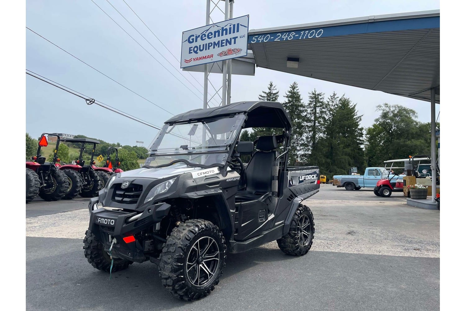 2022 CFMoto UForce 800 Equipment Image0
