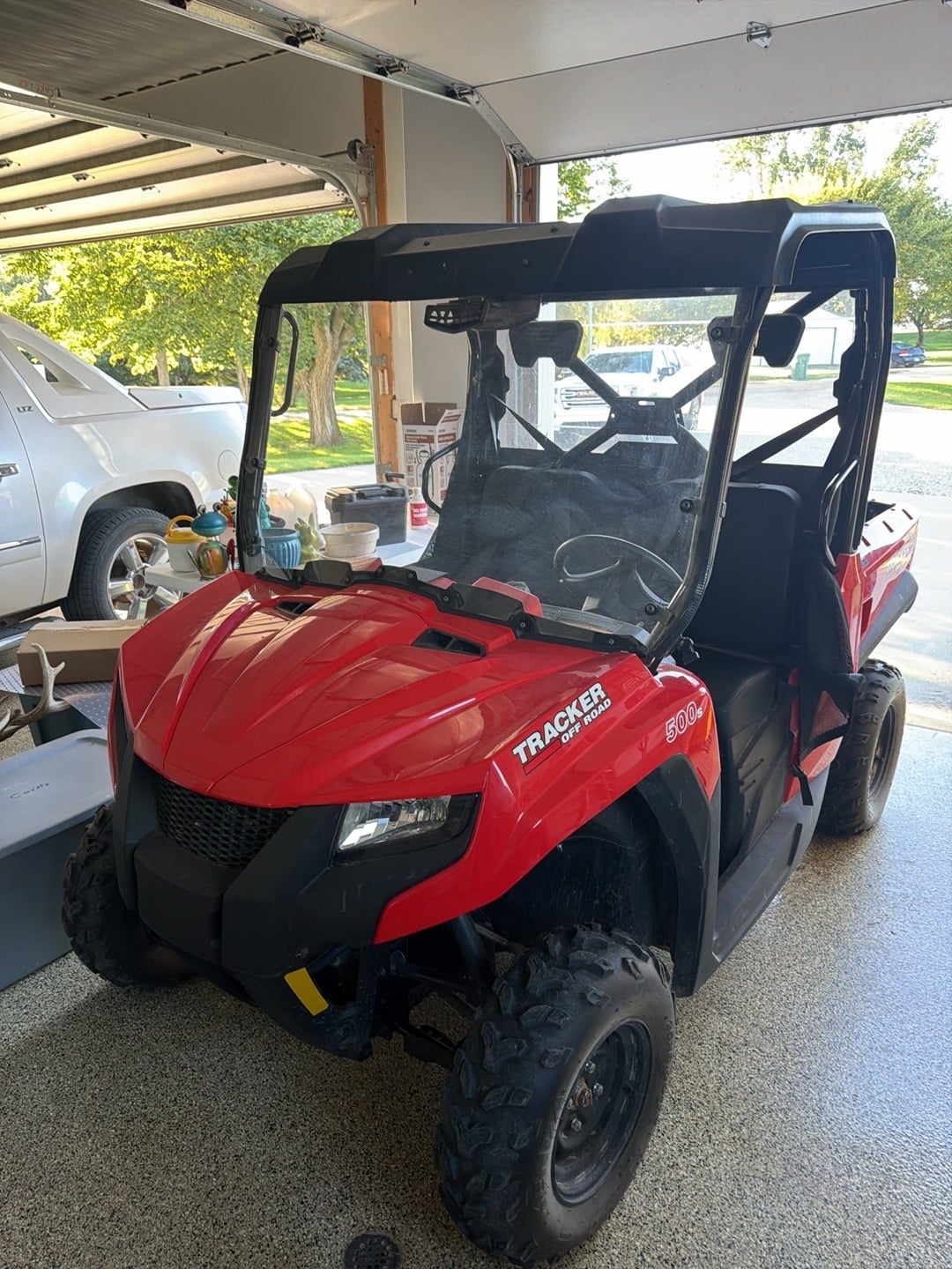 2021 Tracker Off Road 500S Equipment Image0