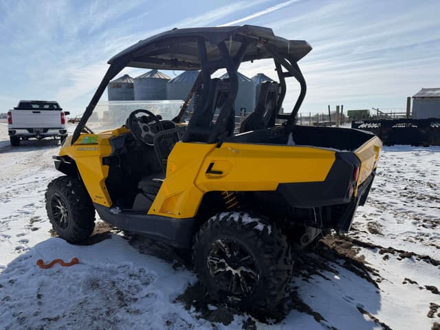 Image of Can-Am Commander 1000 equipment image 2