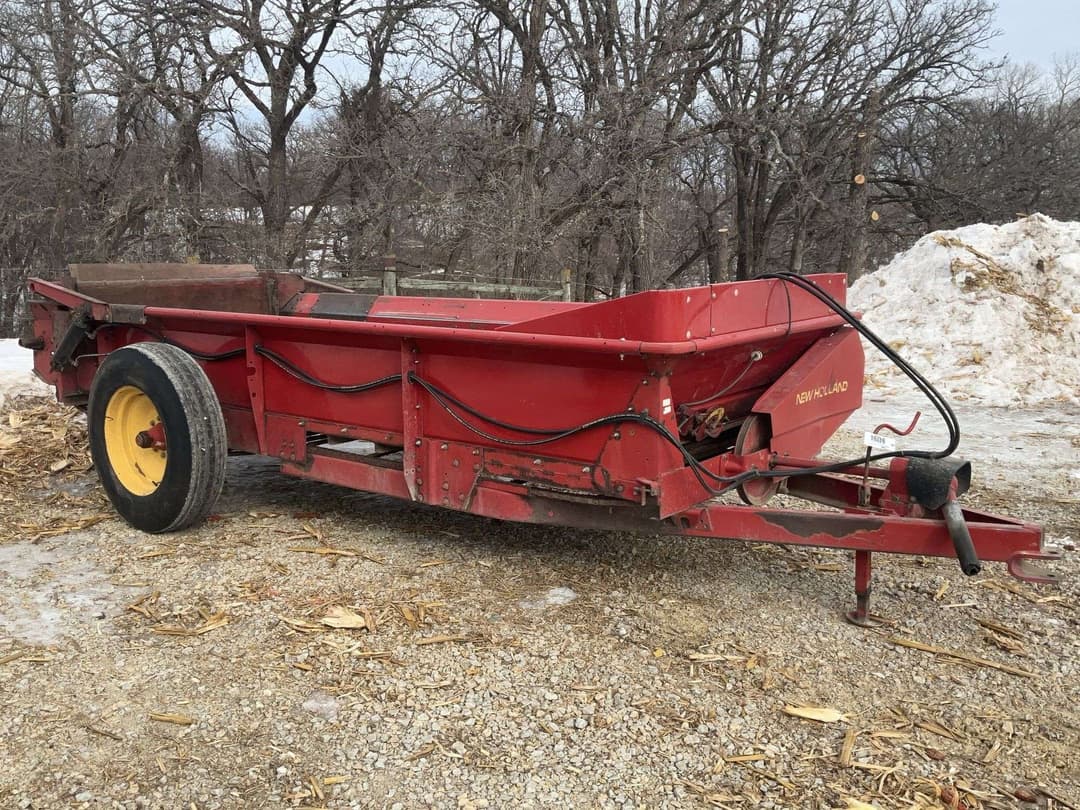 Image of New Holland 165 Primary image