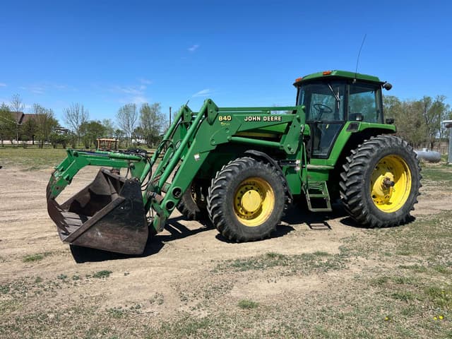 Image of John Deere 4760 equipment image 4