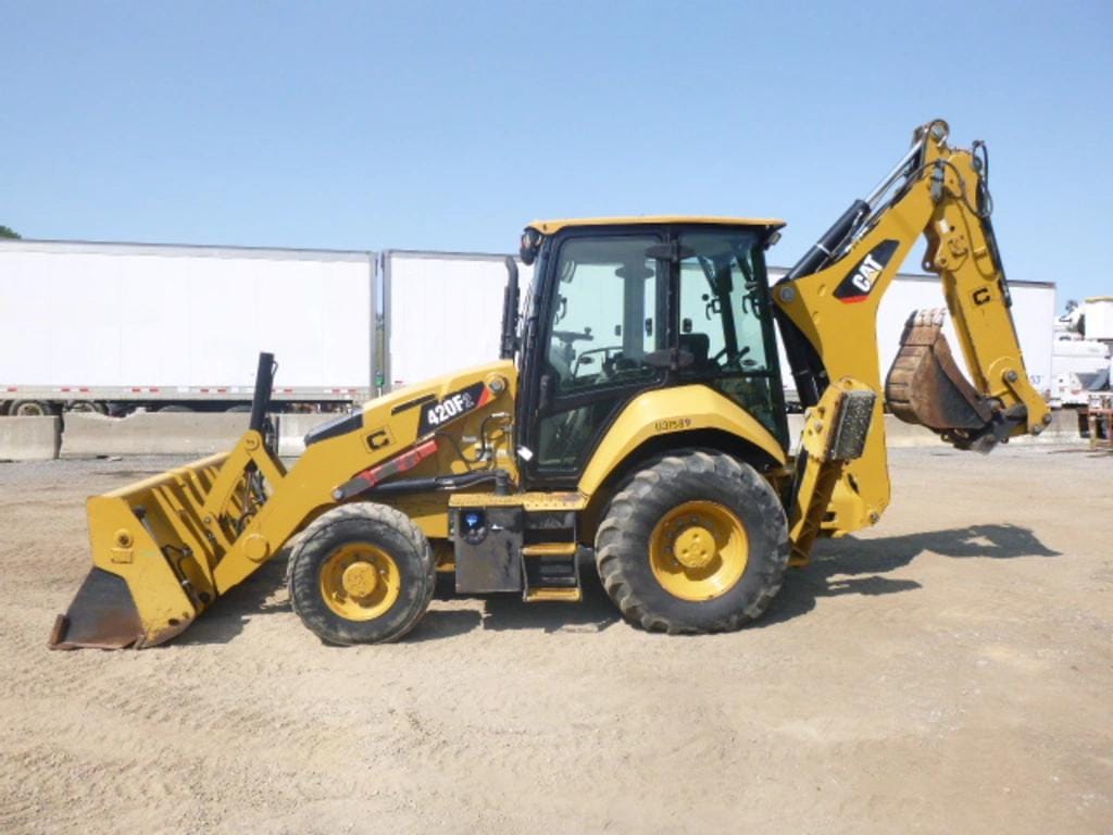 Main image Caterpillar 420F2