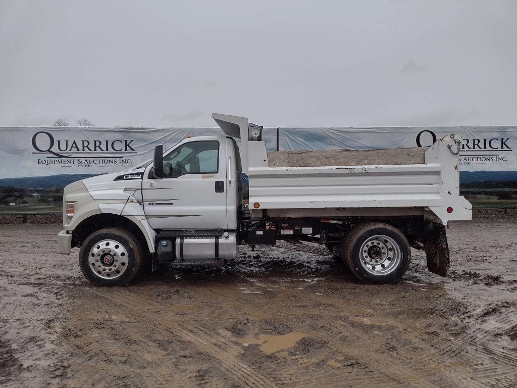 Image of Ford F-650 Primary image