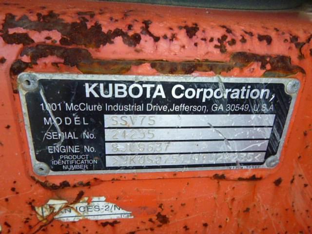 Image of Kubota SSV75 equipment image 4