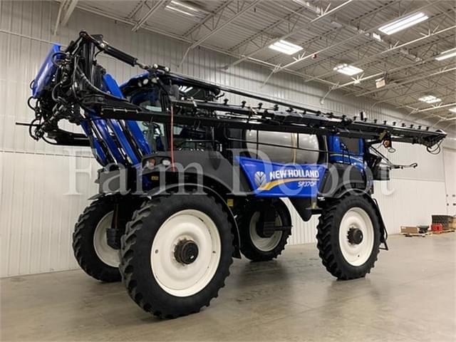 Image of New Holland SP370F equipment image 1