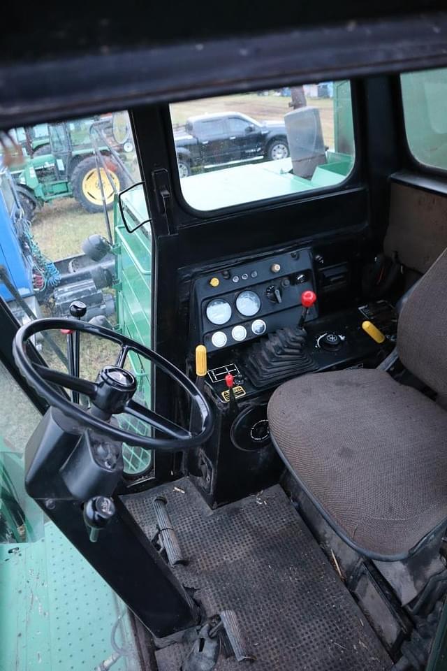 Image of John Deere 4420 equipment image 3