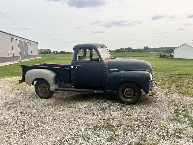 Image of Chevrolet 3100 equipment image 1