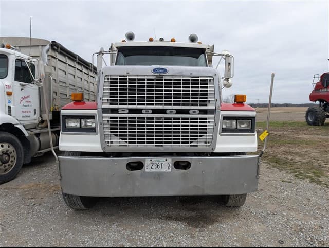 Image of Ford LTL9000 equipment image 4