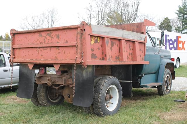 Image of GMC 6000 equipment image 3