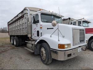 International 9200 Image