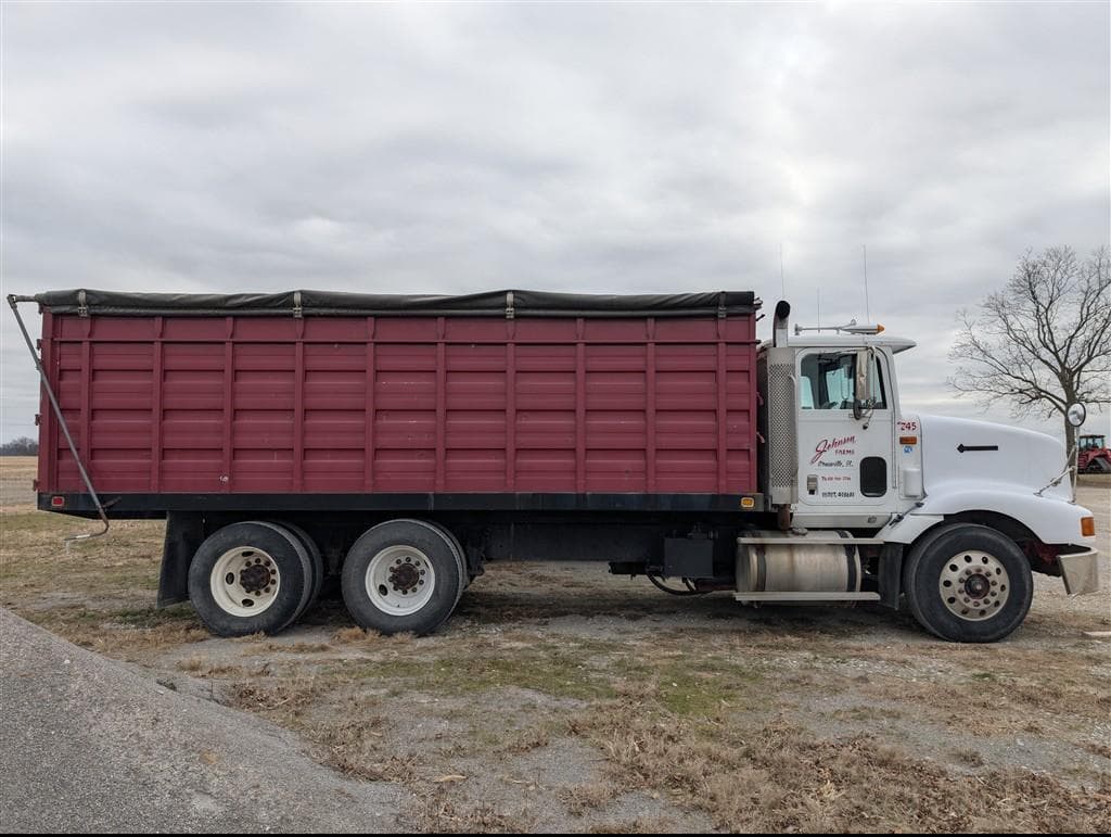 Image of International 9200 Primary image