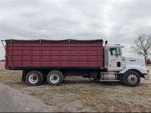 International 9200 Image