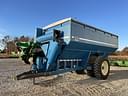 1997 Kinze 1040 Image