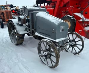 1918 International Harvester 8-16 Image