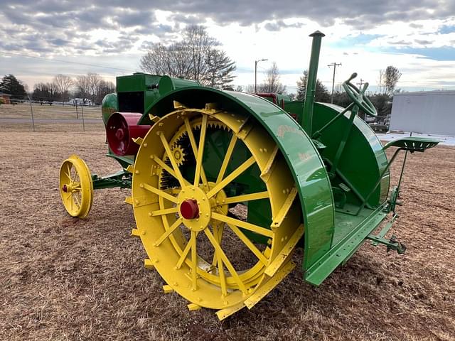 Image of John Deere Waterloo Boy N equipment image 2