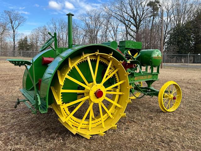 Image of John Deere Waterloo Boy N equipment image 1