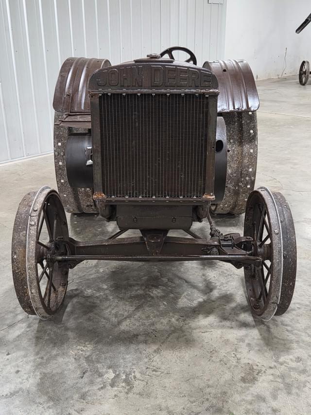 Image of John Deere D equipment image 1