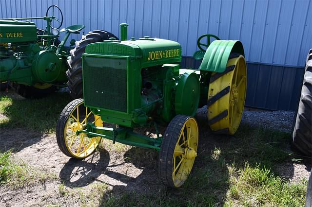 Image of John Deere D equipment image 1