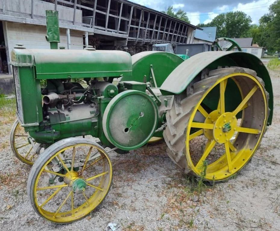 Image of John Deere D Primary image