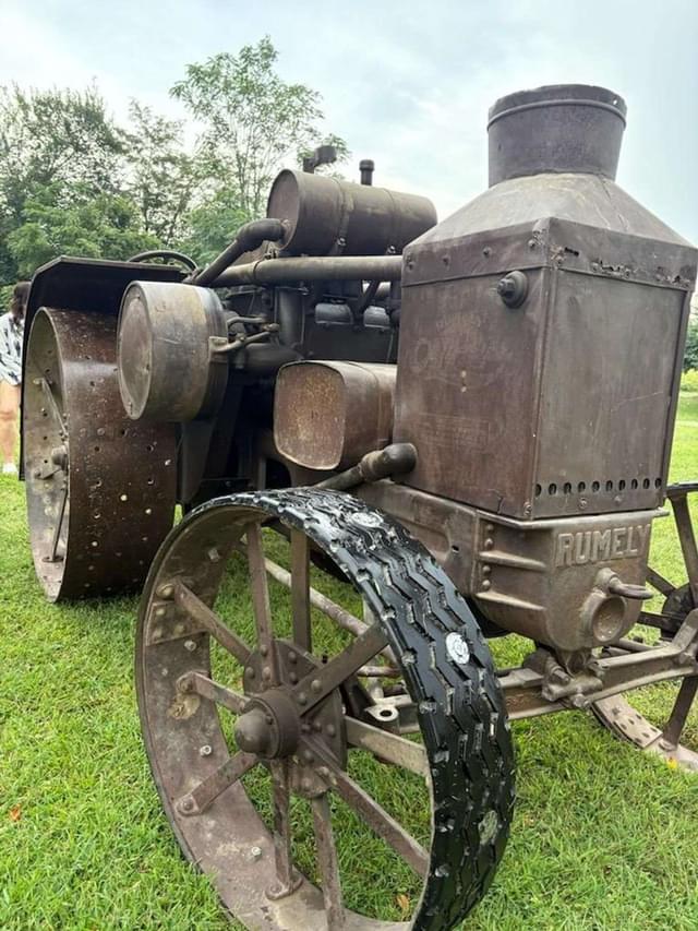 Image of Rumely OilPull M 20/35 equipment image 3