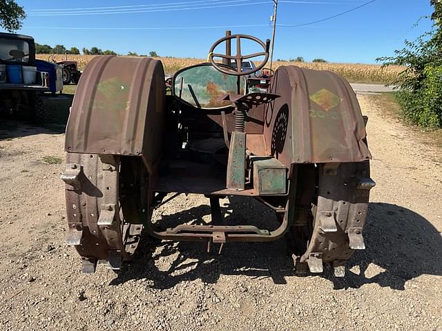 Image of Allis Chalmers 20-35 equipment image 3