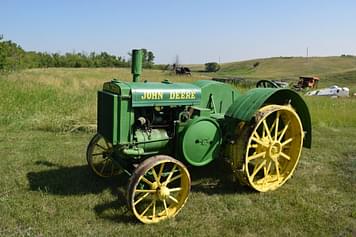 Main image John Deere D