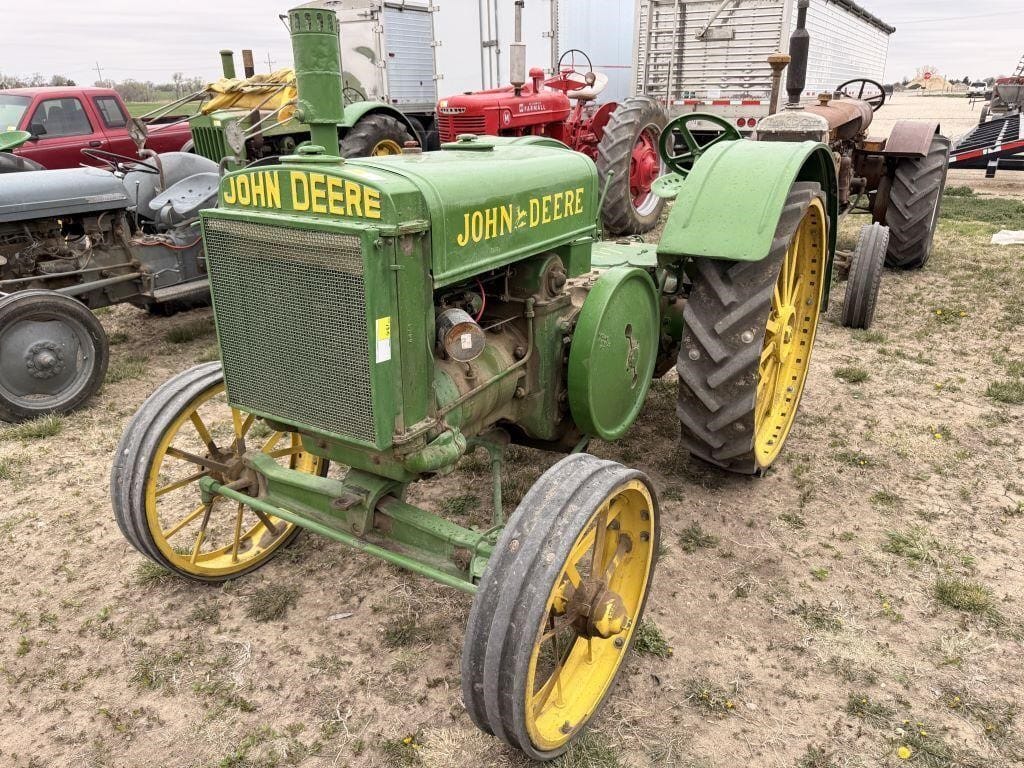 1928 John Deere D Equipment Image0
