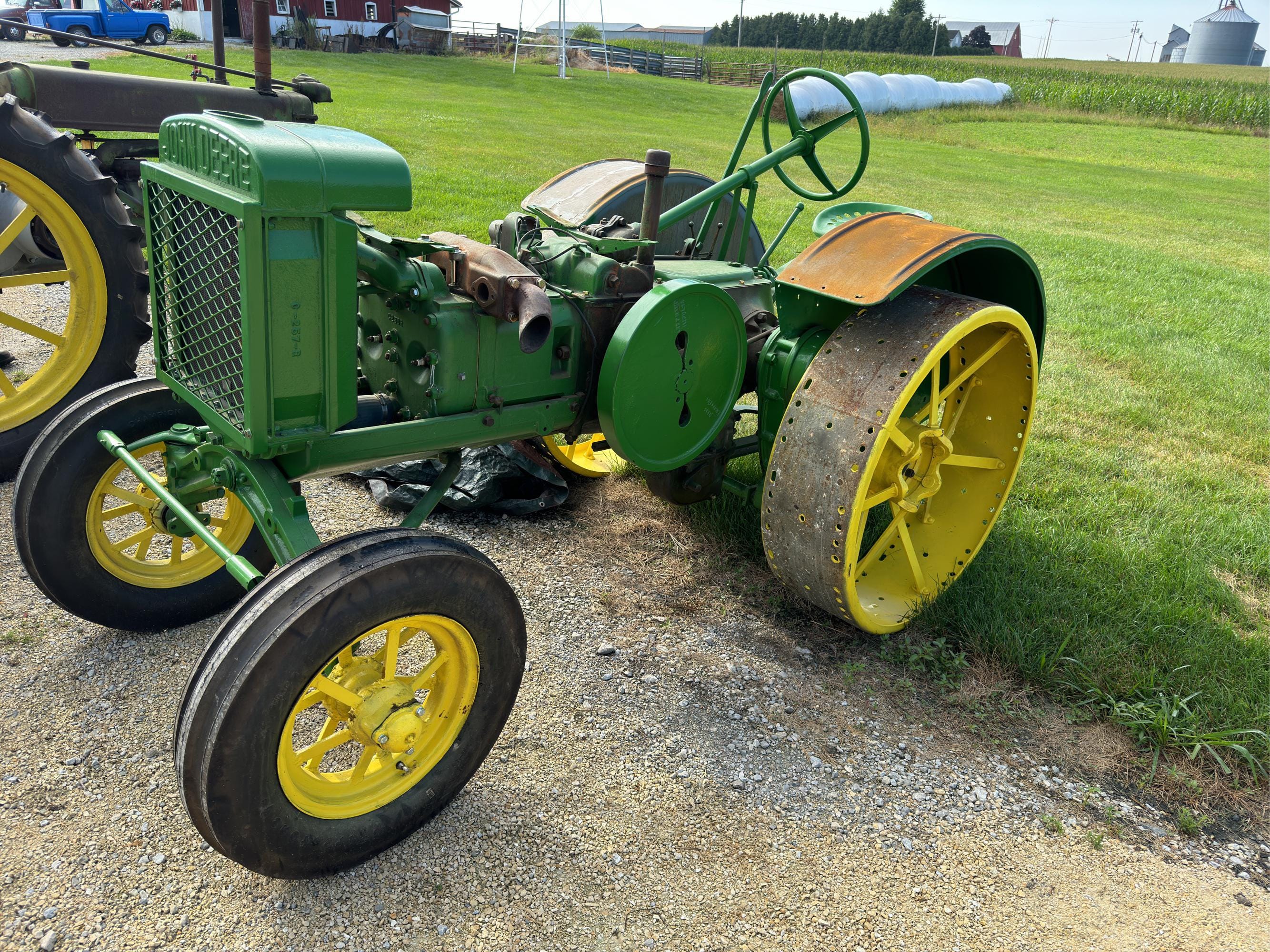 Main image John Deere GP