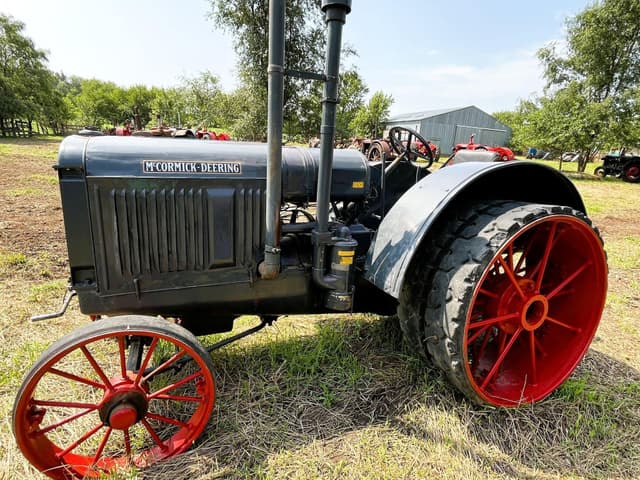Image of McCormick-Deering 22-36 equipment image 3