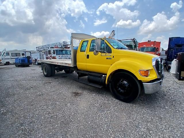 Image of Ford F-650 equipment image 2