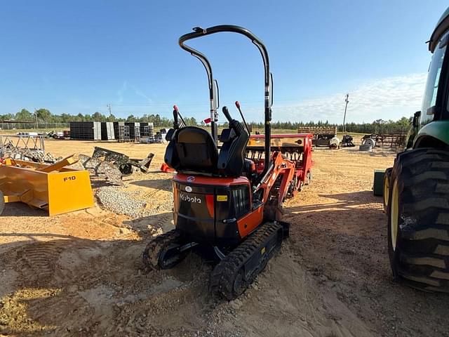 Image of Kubota U10-5 equipment image 3