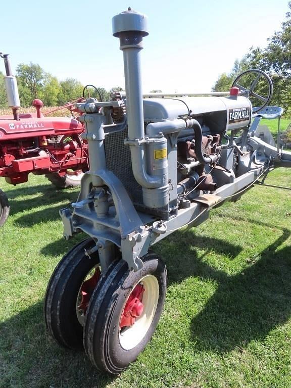 Image of Farmall Regular equipment image 1