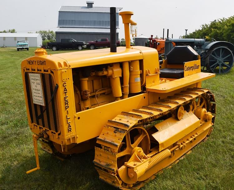 1934 Caterpillar 28 Equipment Image0