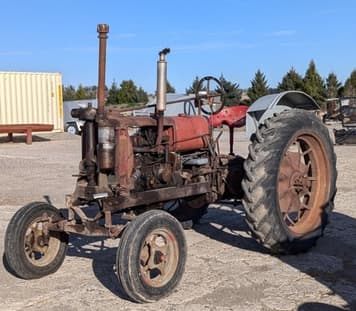 Main image Farmall F-12