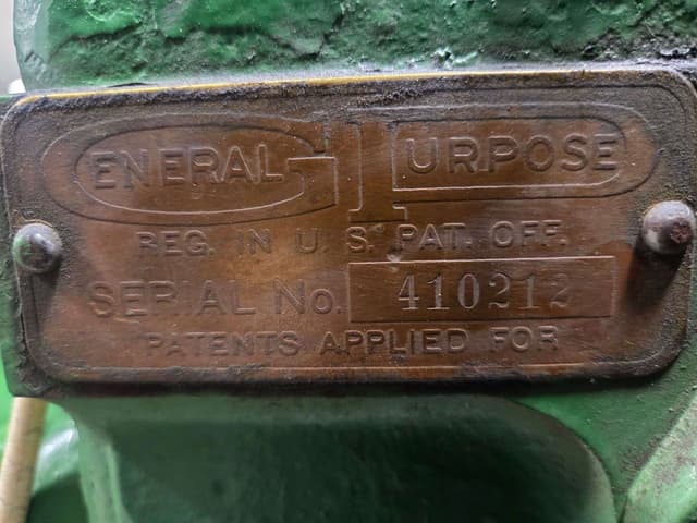 Image of John Deere A equipment image 2