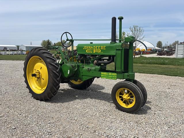 Image of John Deere A equipment image 1