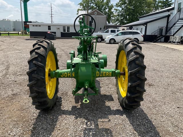 Image of John Deere A equipment image 3