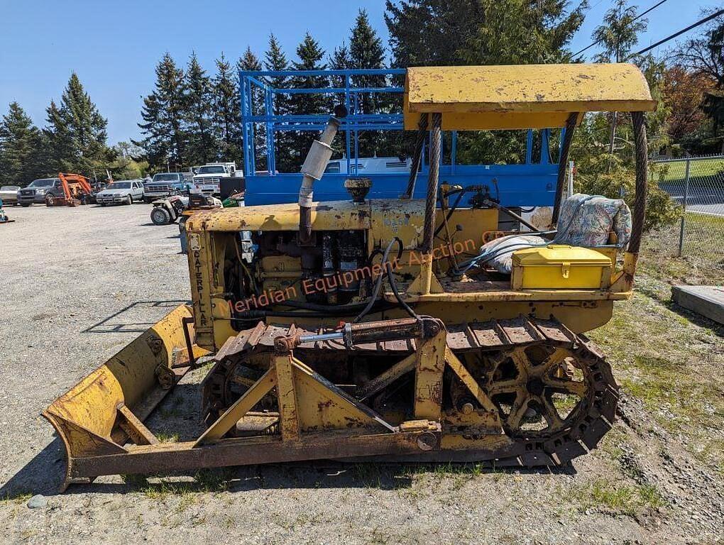 Image of Caterpillar 22 Primary image