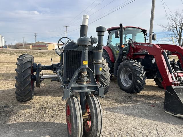 Image of Farmall F-20 equipment image 1