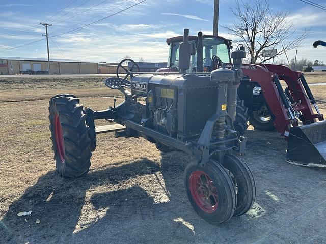 Image of Farmall F-20 equipment image 4