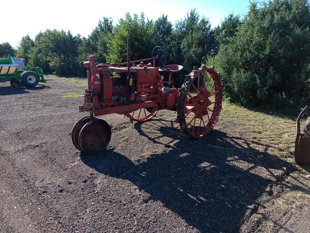 Image of Farmall F-12 Primary image