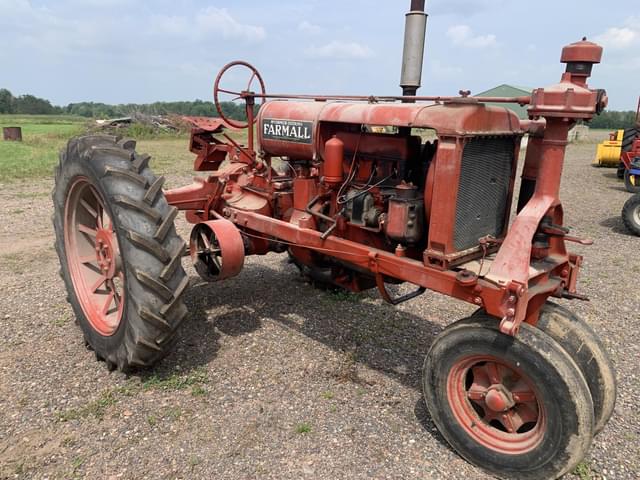 Image of Farmall F-20 equipment image 4