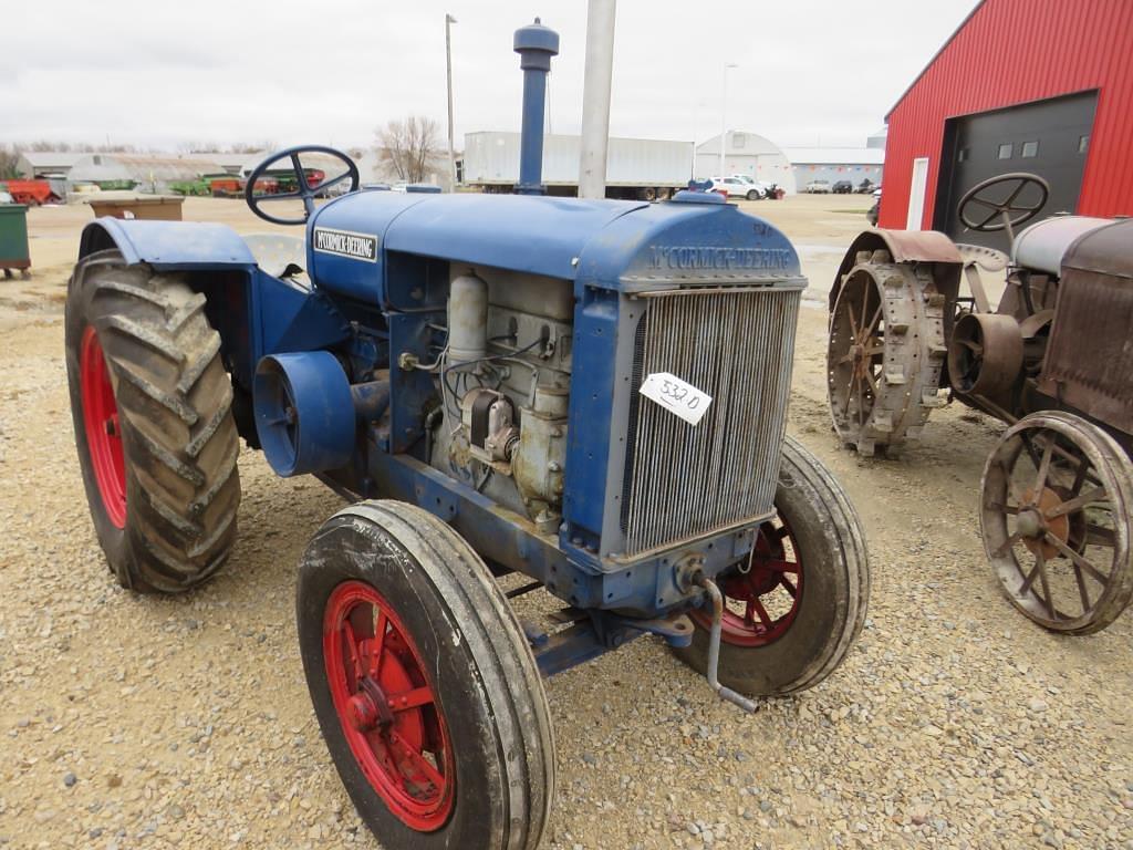 Image of International Harvester  W30 Primary image