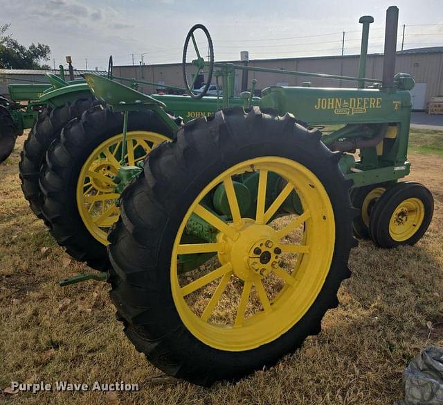 Image of John Deere A equipment image 4