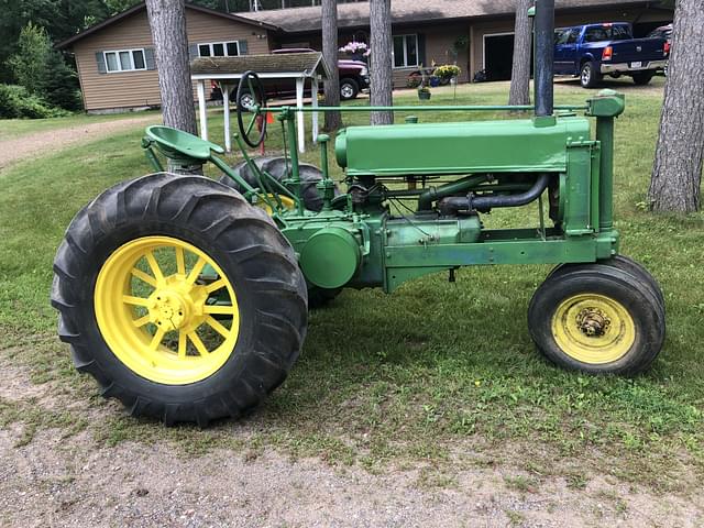 Image of John Deere A equipment image 3