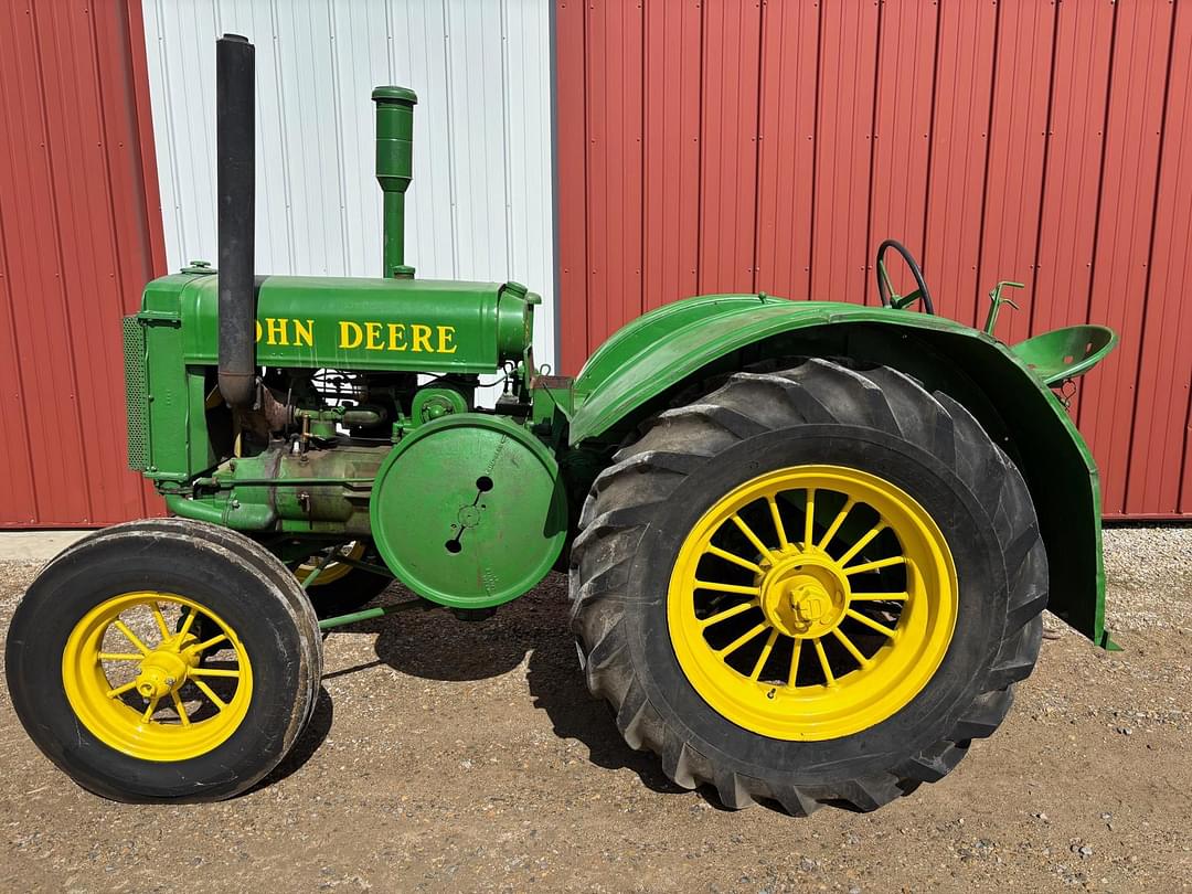 Image of John Deere D Primary Image