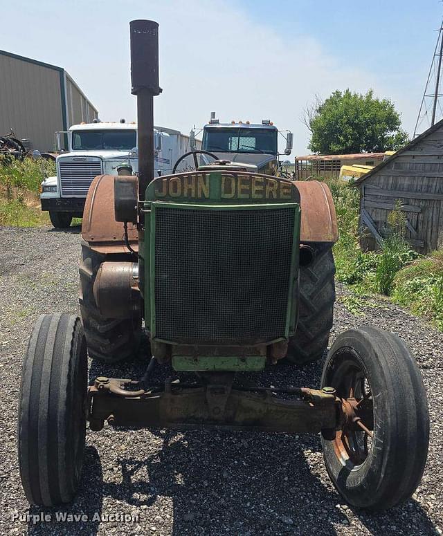 Image of John Deere D equipment image 1