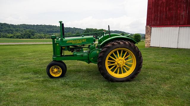 Image of John Deere A equipment image 3