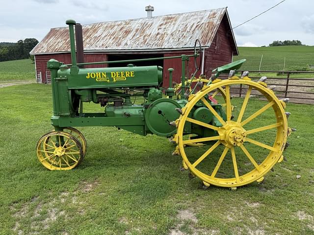 Image of John Deere A equipment image 1